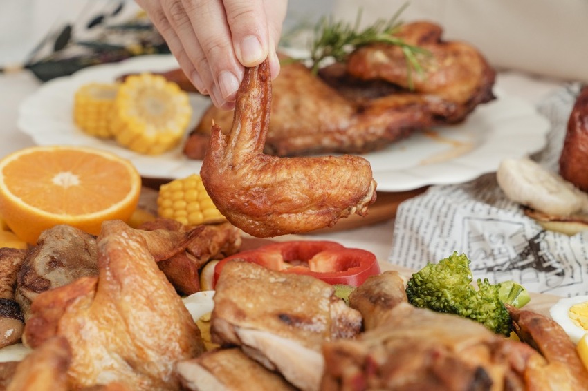 宅配美食 金家行運| 在家也要儀式感!金家行運「新鮮氣冷雞」營養又方便,DIY「檸檬烤雞翅」美味秒上桌 · 算命的說我很愛吃