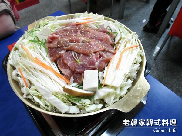 老韓家韓式廚房(台南分店)：【台南||東區】平價美味韓式料理！銅盤烤肉！老韓家。韓式廚房>>即將改名『韓屋 韓式廚房』