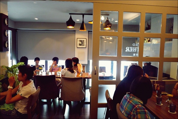 她他小餐館 Bistro Together:【她他小餐館】由味蕾勾起回憶,以美食完成旅行 她他小餐館 Bistro Together:【她他小餐館】由味蕾勾起回憶,以美食完成旅行