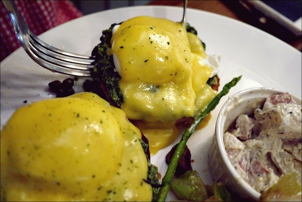 她他小餐館 Bistro Together:【她他小餐館】由味蕾勾起回憶,以美食完成旅行 她他小餐館 Bistro Together:【她他小餐館】由味蕾勾起回憶,以美食完成旅行