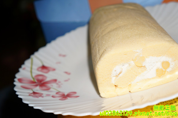 台灣茶奶茶(無)：【台南-東區】珍珠奶茶x4度C蛋糕...少女心奔放中~大推香蕉黑森林.草莓巧克力派.珍珠奶茶蛋糕.芋頭大泡芙.白玉珍珠楓糖捲...《台灣茶奶茶》