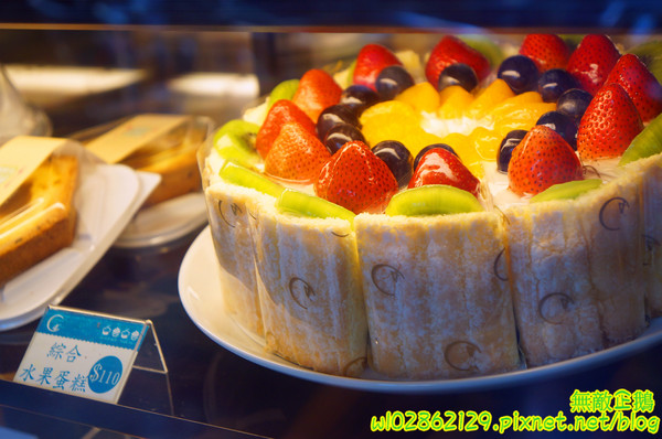 台灣茶奶茶(無)：【台南-東區】珍珠奶茶x4度C蛋糕...少女心奔放中~大推香蕉黑森林.草莓巧克力派.珍珠奶茶蛋糕.芋頭大泡芙.白玉珍珠楓糖捲...《台灣茶奶茶》