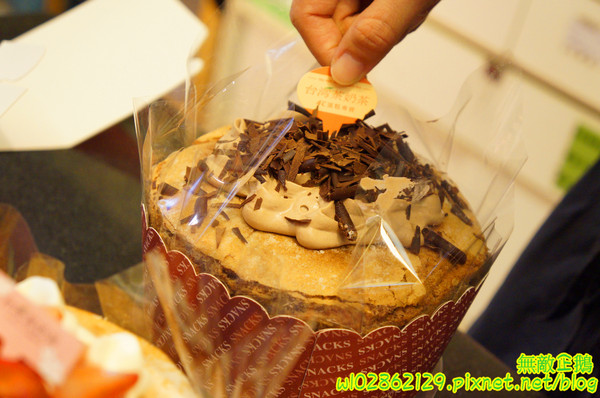 台灣茶奶茶(無)：【台南-東區】珍珠奶茶x4度C蛋糕...少女心奔放中~大推香蕉黑森林.草莓巧克力派.珍珠奶茶蛋糕.芋頭大泡芙.白玉珍珠楓糖捲...《台灣茶奶茶》