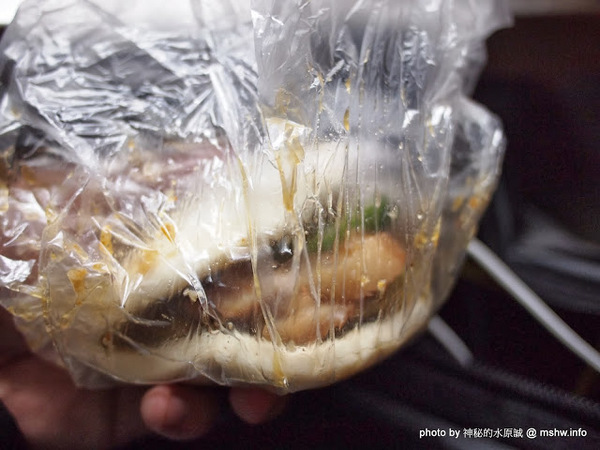 一點刈包：【食記】台南東區-一點刈包@成功大學 : 傳說中一點人最多的宵夜美味, 台南人與學子的共同回憶