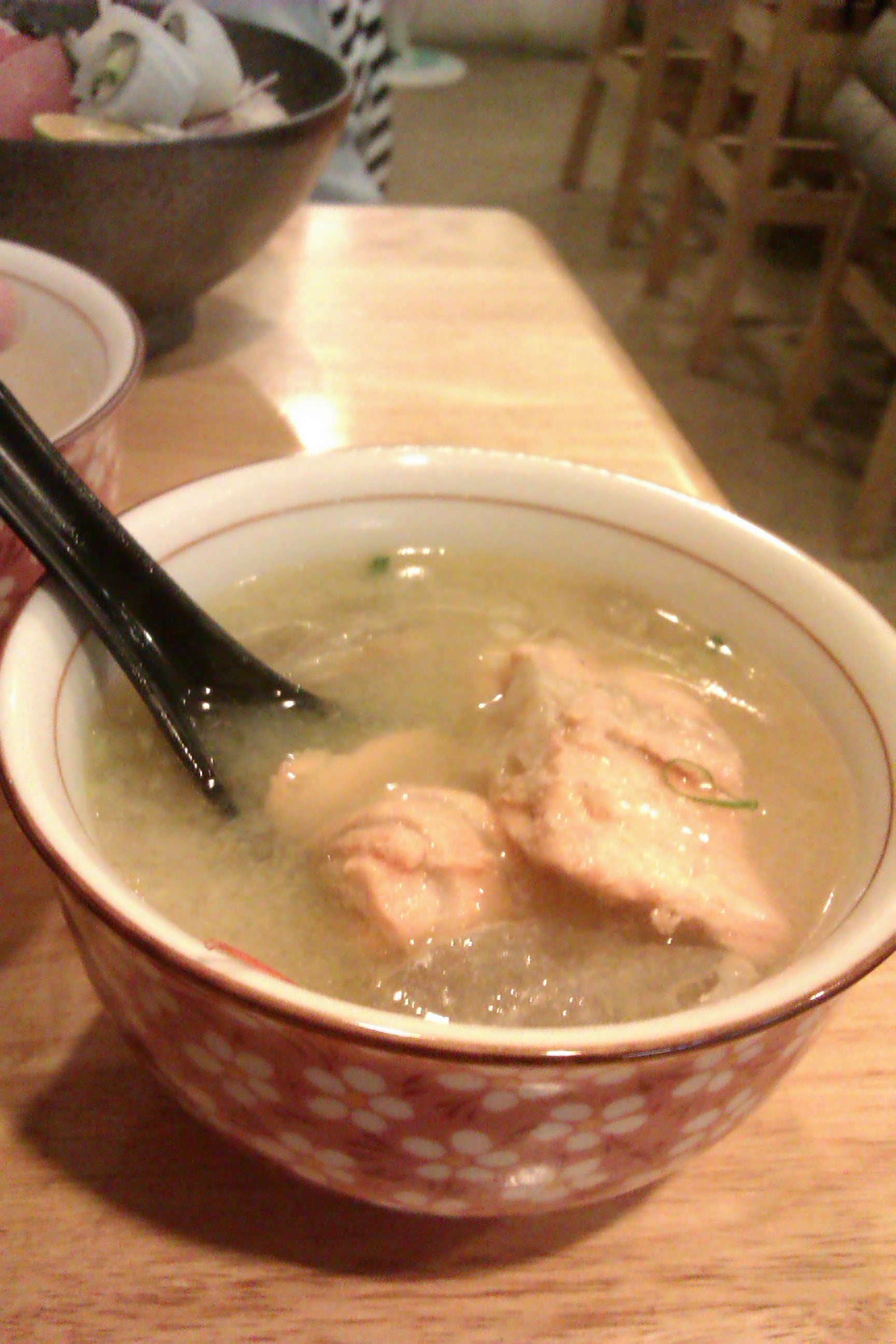 有築地水準的生魚片蓋飯