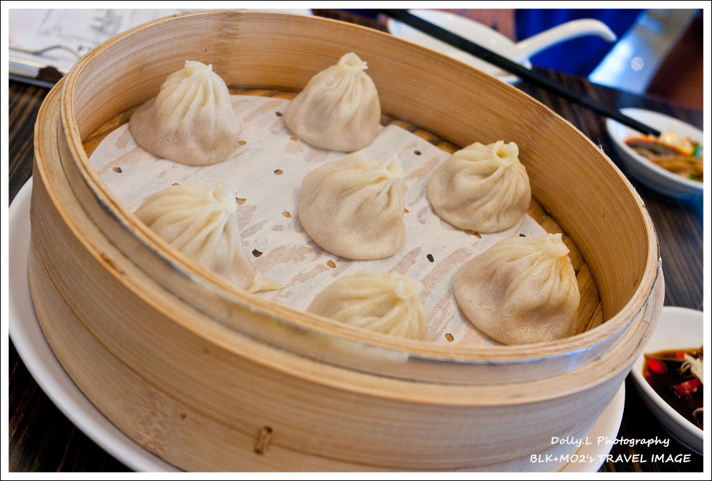 台南│清閣水樓‧用吸管吸的灌湯包子