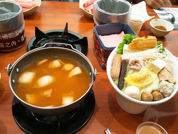 2018-10-05-18-40-28.jpg 2018-10-05-18-40-28.jpg