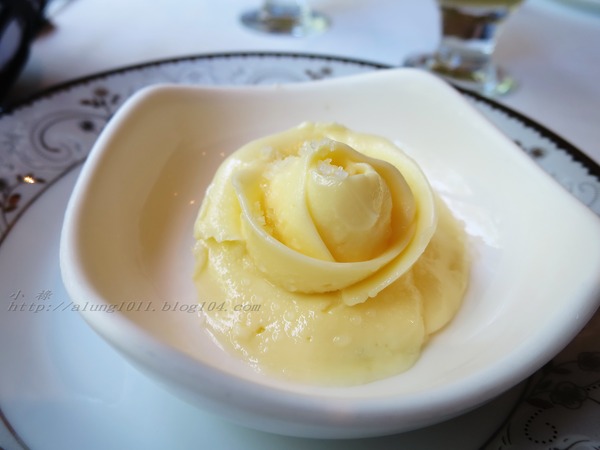 安多尼歐法式餐廳：旖旎河畔‧法式饗宴~  安多尼歐法式餐廳   ..愛評體驗團