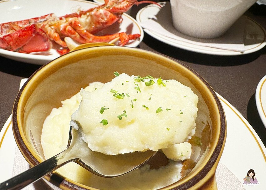 【台北美食】安東廳牛排館 附菜單，平日午間限定，點主餐升級，