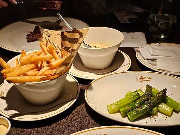 (胖樺食記) 台北喜來登大飯店 - 安東廳 Antoine 