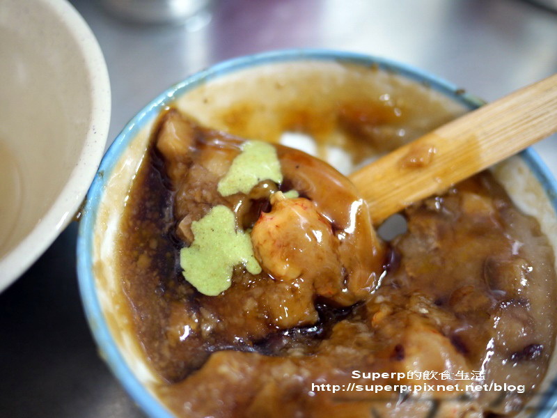 [南台灣食記]台南小吃二連發之富盛號的秒殺碗粿和金得春捲