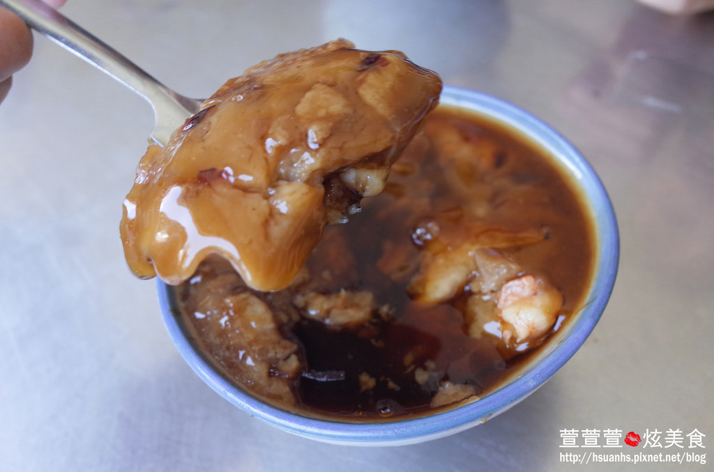 【台南一日遊 第三彈(3/6)】富盛號碗粿。傳承三代的60年老店 從叫賣攤車到店面 好吃沒有秘訣  就是認真堅持每個細節