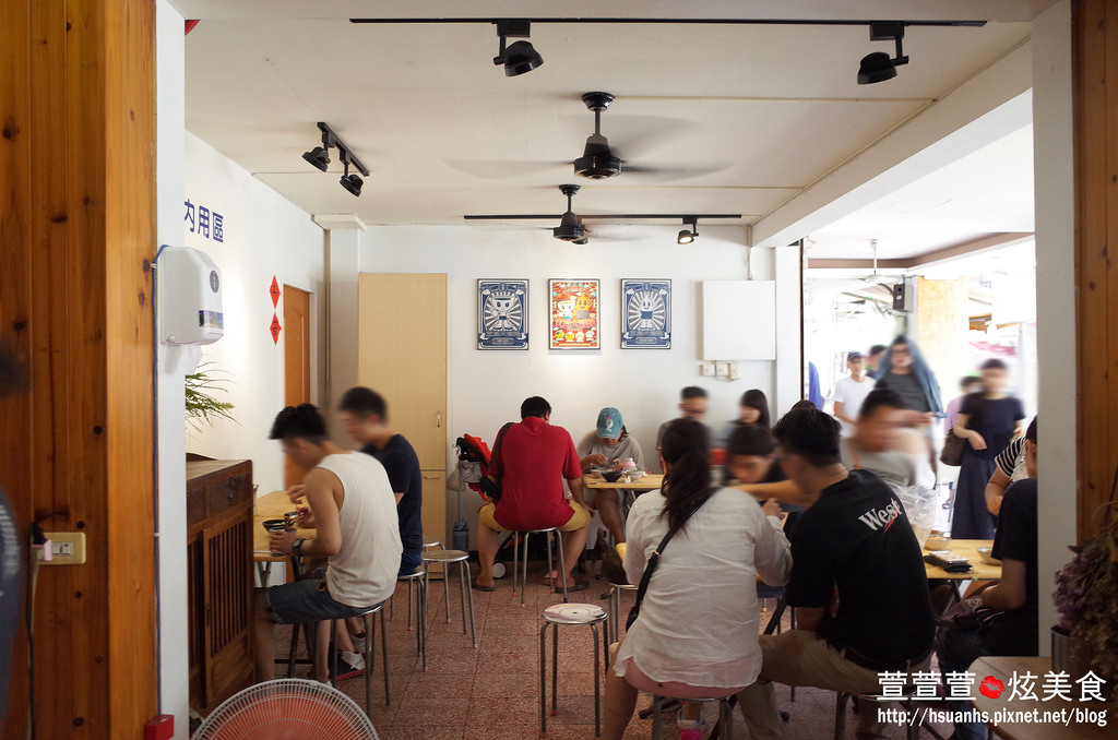 【台南一日遊 第三彈(3/6)】富盛號碗粿。傳承三代的60年老店 從叫賣攤車到店面 好吃沒有秘訣  就是認真堅持每個細節