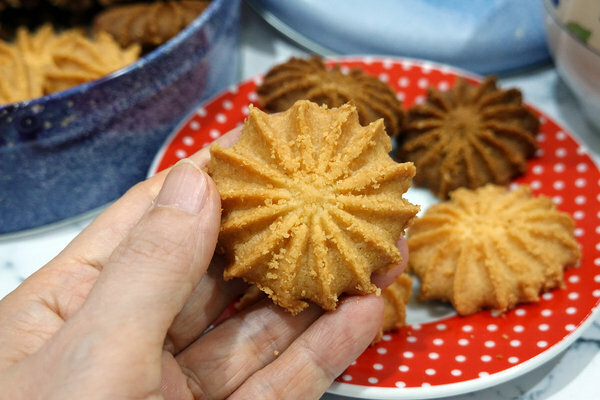 大甲伴手禮推薦-台灣女神厚蛋捲、綜合女神輕曲奇，好吃厚蛋捲、好吃曲奇餅 (40).jpg
