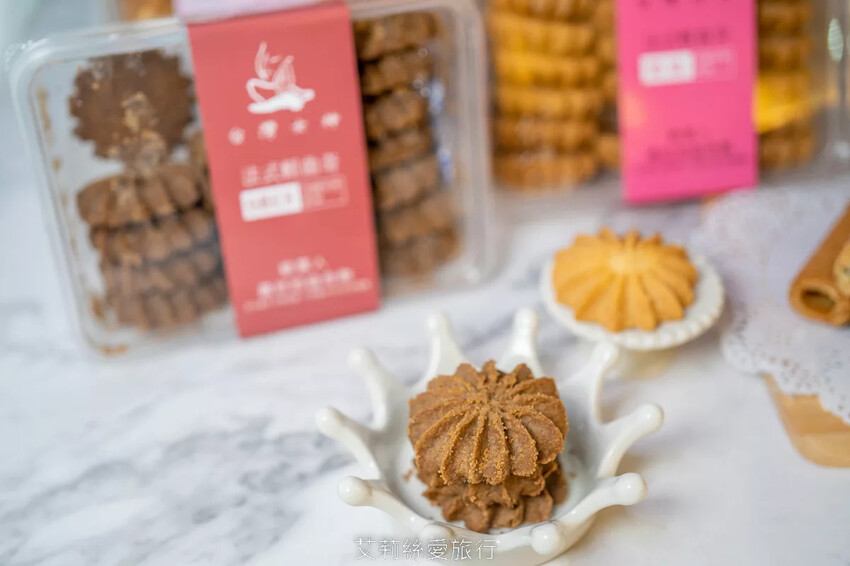 台中必買伴手禮推薦！超人氣團購美食 台灣女神厚蛋捲 健康無添加美味厚蛋捲、酥鬆脆口低糖法國奶油曲奇餅 大甲名產 - 艾莉絲愛旅行