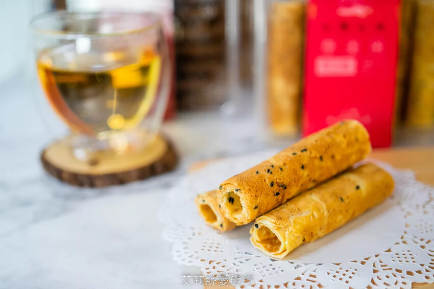 台中必買伴手禮推薦！超人氣團購美食 台灣女神厚蛋捲 健康無添加美味厚蛋捲、酥鬆脆口低糖法國奶油曲奇餅 大甲名產 - 艾莉絲愛旅行