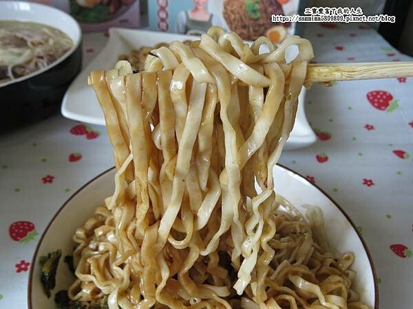 居家麵食推薦【靜享】好方便蕎麥拌麵(酸菜/麻醬)&好溫暖雞腿湯麵(香菇雞腿/麻油雞腿/四物雞腿) 靜靜享用濃