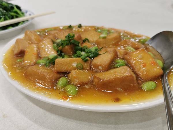 (台中/中區)沁園春。民國38年創立，超經典江南菜館 - COCO享天下(隆爸妤媽愛白白)