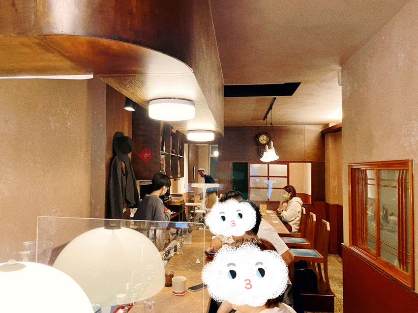 珈琲 寶山 ▏坐落在台北當代藝術館附近的低調老宅咖啡廳。來一杯手沖咖啡享受屬於自己的寧靜氛圍。捷運中山站