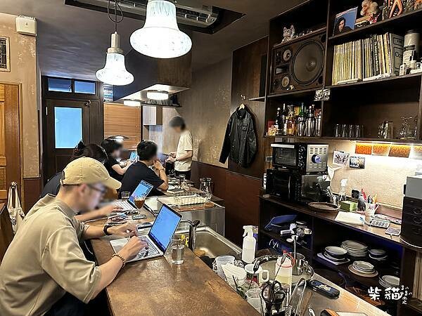 【台北】珈琲 寶山|氣氛滿點懷舊系咖啡廳,大人味的提拉米蘇|