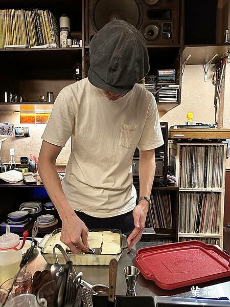 【台北】珈琲 寶山|氣氛滿點懷舊系咖啡廳,大人味的提拉米蘇|