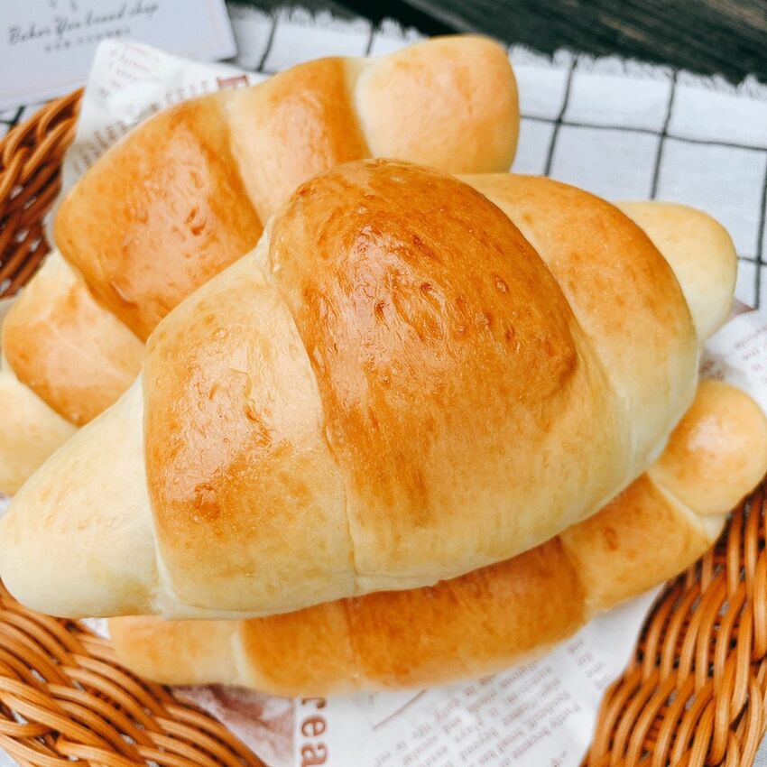 貝克窯·日式柴燒窯烤麵包 嚴選小農食材、紮實的口感、窯烤柴香太好吃了😋