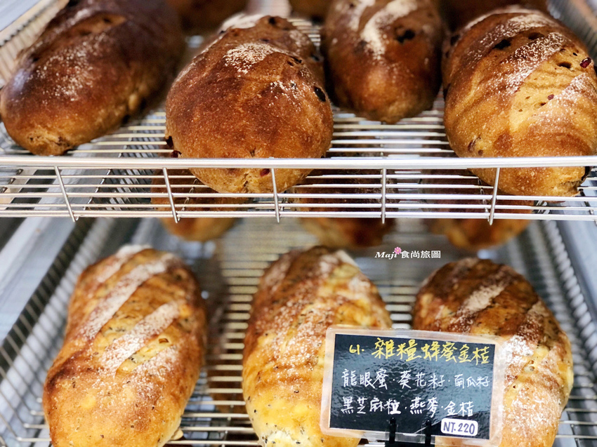 貝克窯·日式柴燒麵包 貝克窯·日式柴燒麵包