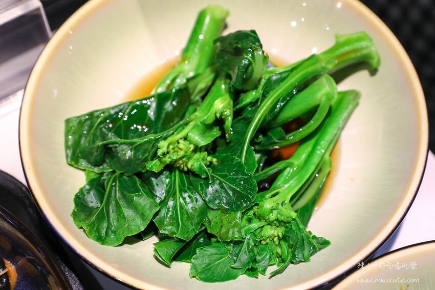 南京復興站美食,南京復興美食,參柒貴妃雞飯館,參柒貴妃雞飯館菜單,台北,台北好吃雞肉,台北撈麵,台北港式餐廳,台北美食,台北雲吞湯,好吃雞肉,撈麵,文昌雞,松山區美食,楊華志,港式料理,港式雲吞湯,港式雲吞湯台北,貴妃雞,雲吞湯,鮮蝦餛飩湯,鹹檸七 @陳小可的吃喝玩樂