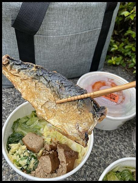 【台中銅板價便當】【常好食便當專賣】懷舊古早味便當,主菜每日搭配豐富的配菜與白飯，超平價又美味