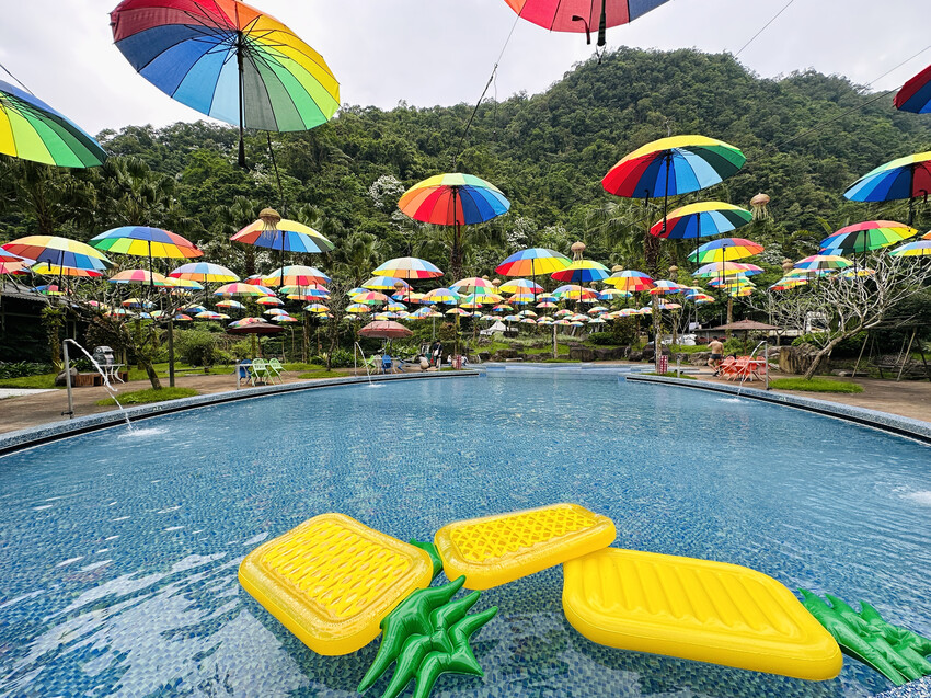 【鳳梨屋水上莊園】宜蘭員山超人氣親子景點!一泊三食住進落羽松 【鳳梨屋水上莊園】宜蘭員山超人氣親子景點!一泊三食住進落羽松