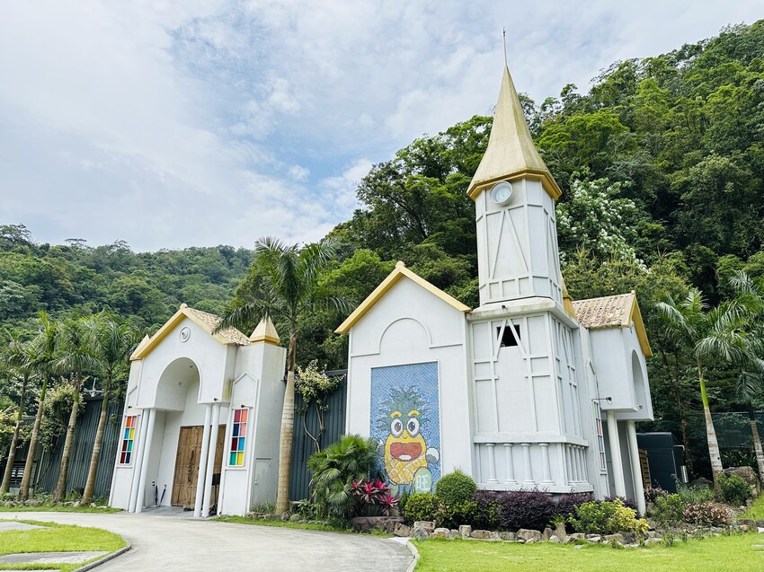 【鳳梨屋水上莊園】宜蘭員山超人氣親子景點!一泊三食住進落羽松 【鳳梨屋水上莊園】宜蘭員山超人氣親子景點!一泊三食住進落羽松