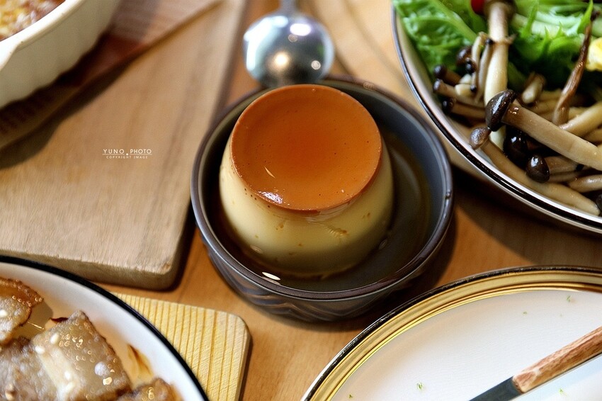 田野裡的老宅秘境餐廳!一望無際翠綠稻田 異國咖哩料理&百多款啤酒|熊轉家田咖喱(台中霧峰景觀餐廳)