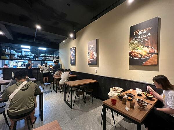 LINE_ALBUM_2022815 _6_220815_10.jpg