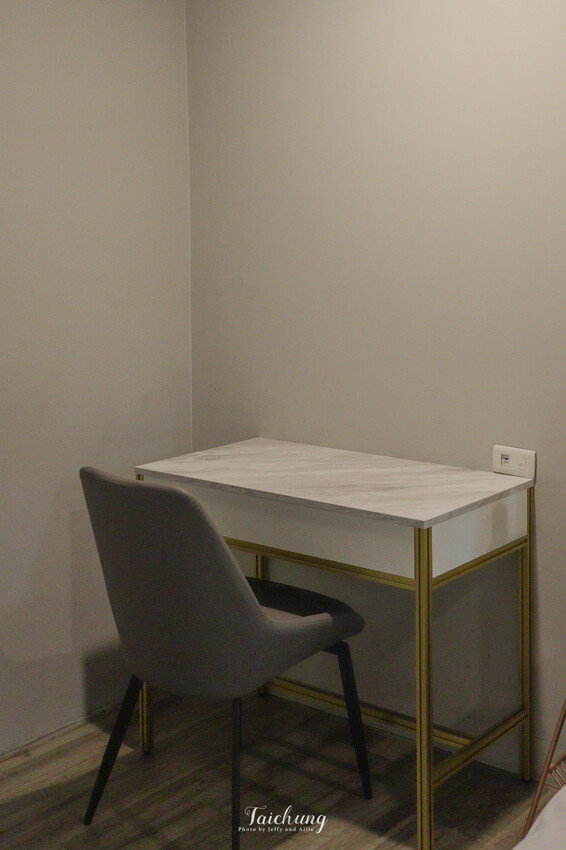 【台中住宿】Mr.Mantter 曼特先生設計旅店，近台中火車站，平價旅宿好選擇！