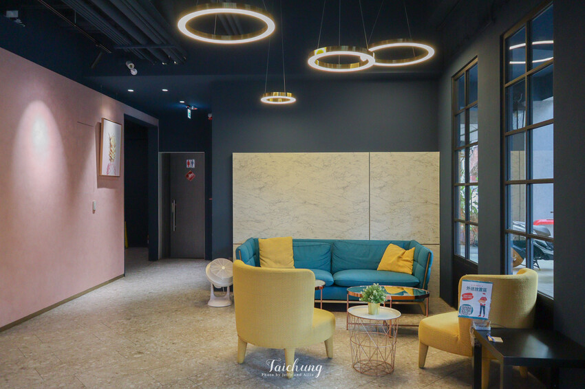 【台中住宿】Mr.Mantter 曼特先生設計旅店，近台中火車站，平價旅宿好選擇！