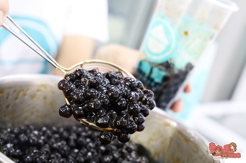 【台南飲料】台南科技廠內的隱藏版人氣飲料店，現在安南區安中路就能喝到！超夯「綠豆冰沙尬芋泥」必喝：台南幫TAINANESE - 熱血玩台南。跳躍新世界