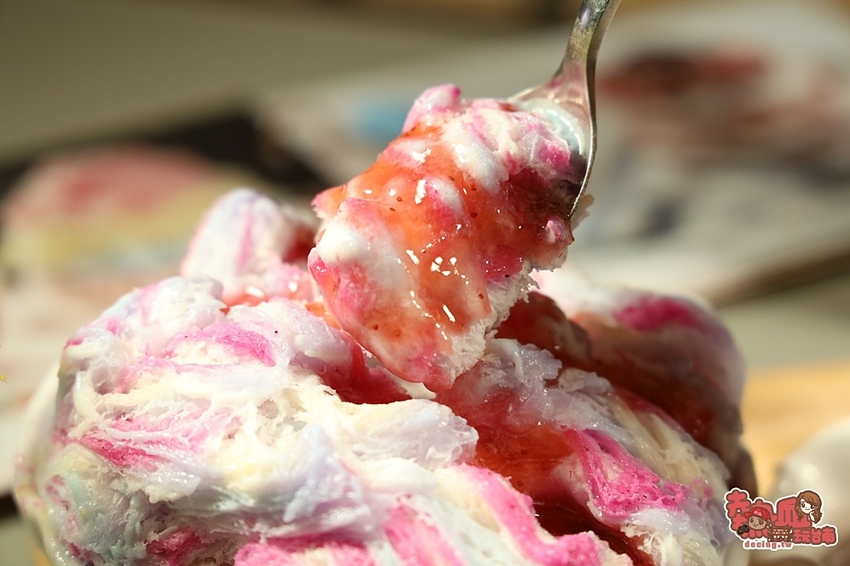 【台南冰店】台南最colorful的雪花冰店!台南限定版可以吃的聖誕樹:lCE YODO極冰.咖啡 - 熱血玩台南。跳躍新世界