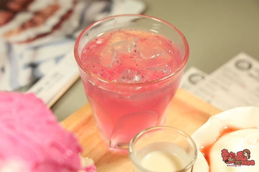 【台南冰店】台南最colorful的雪花冰店!台南限定版可以吃的聖誕樹:lCE YODO極冰.咖啡 - 熱血玩台南。跳躍新世界