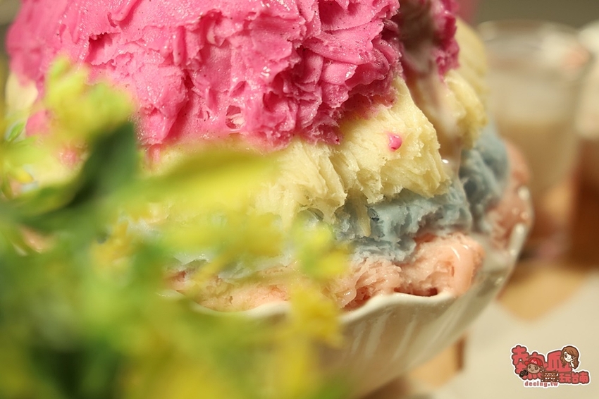 【台南冰店】台南最colorful的雪花冰店!台南限定版可以吃的聖誕樹:lCE YODO極冰.咖啡 - 熱血玩台南。跳躍新世界