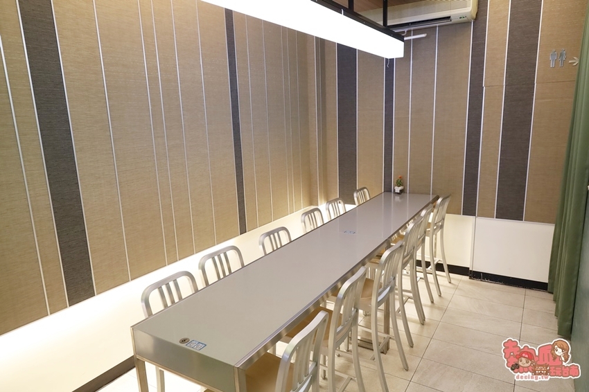 【台南冰店】台南最colorful的雪花冰店!台南限定版可以吃的聖誕樹:lCE YODO極冰.咖啡 - 熱血玩台南。跳躍新世界