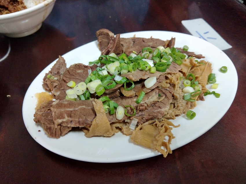 【台南安平】【文章牛肉湯】傳說中&各大名部落客都推薦的牛肉湯終於吃到了