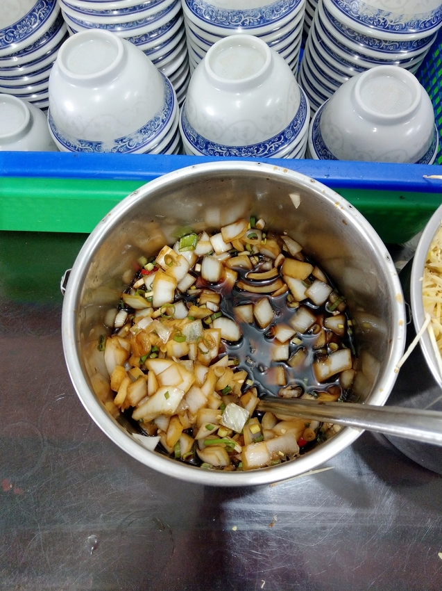 【台南安平】【文章牛肉湯】傳說中&各大名部落客都推薦的牛肉湯終於吃到了