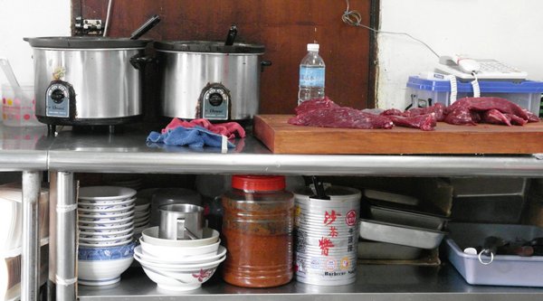 文章牛肉湯:【台南||安平】文章牛肉湯──在地人激推!銷魂清甜牛肉湯&牛燥飯! 文章牛肉湯:【台南||安平】文章牛肉湯──在地人激推!銷魂清甜牛肉湯&牛燥飯!