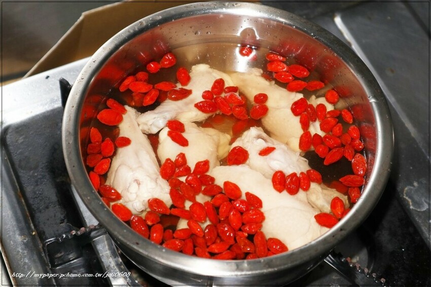 【岩鷺】二節翅&翅小腿~⽇法料理專⽤雞⾁ "台版布列斯頂級雞"的岩鷺英皇雞 ⼀鷺⽇本串燒名店選⽤食材 讓你家就是居酒屋