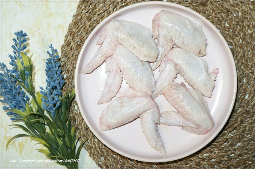 【岩鷺】二節翅&翅小腿~⽇法料理專⽤雞⾁ "台版布列斯頂級雞"的岩鷺英皇雞 ⼀鷺⽇本串燒名店選⽤食材 讓你家就是居酒屋