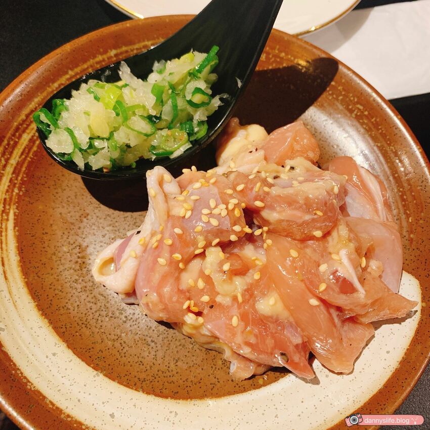 發肉燒肉餐酒 │台北美食•疫情後的首次內用就吃美味燒肉 - 丹尼的吃喝玩樂