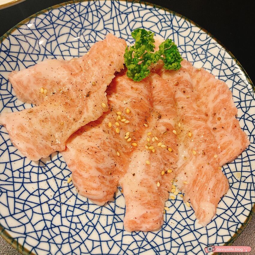 發肉燒肉餐酒 │台北美食•疫情後的首次內用就吃美味燒肉 - 丹尼的吃喝玩樂