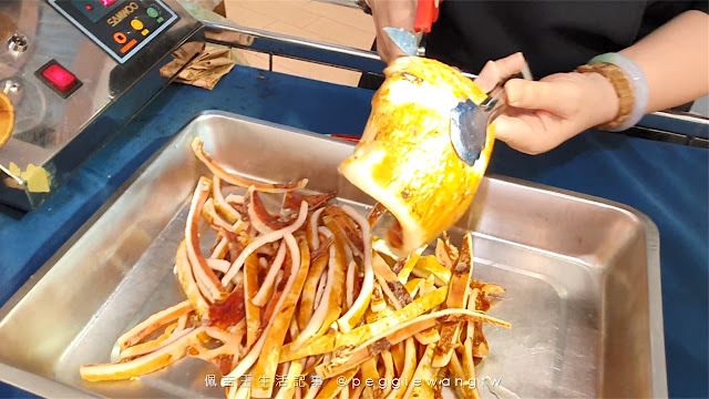 台北天母美食-比臉大黃金烤魷魚.比手長帝王鱈場蟹肉棒  青森海鮮食堂宝藏丸居酒屋   限時快閃大葉高島屋/士林區