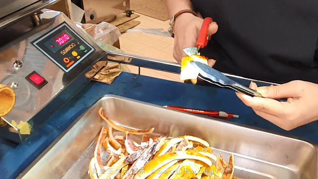 台北天母美食-比臉大黃金烤魷魚.比手長帝王鱈場蟹肉棒  青森海鮮食堂宝藏丸居酒屋   限時快閃大葉高島屋/士林區