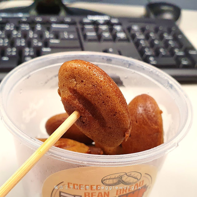 台北天母美食-比臉大黃金烤魷魚.比手長帝王鱈場蟹肉棒  青森海鮮食堂宝藏丸居酒屋   限時快閃大葉高島屋/士林區